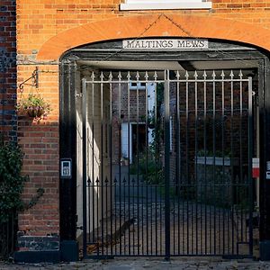 Pass The Keys Converted Hop House Apt - Old Amersham - Chilterns Leilighet Exterior photo