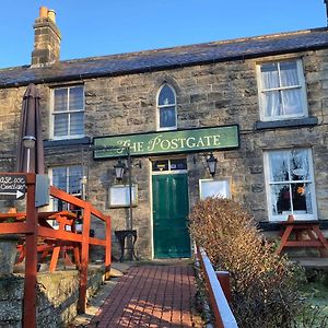 The Postgate Inn Egton Exterior photo