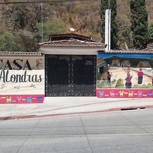 Casa De Alondras Leilighet Panajachel Exterior photo