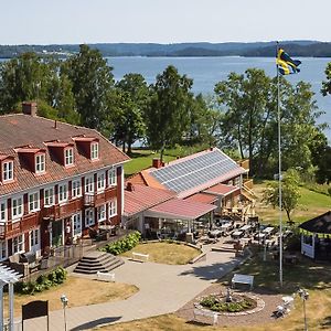 Smålandsgården Hotell Gränna Exterior photo