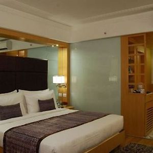 Lords Plaza Bengaluru Hotell Room photo