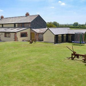 Lower Larkworthy Farmhouse Villa Ashwater Exterior photo