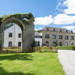 Domaine St Roch Hotell Couvin Exterior photo