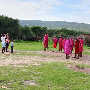 Orkaria Safari Mara Camp Leilighet Sekenani Exterior photo