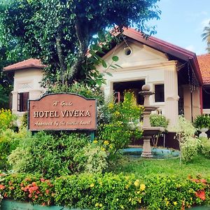 Grand Colonial Viveka Hotell Kurunegala Exterior photo