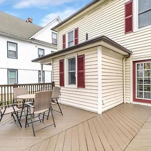 Black Rock Home - 4 Bed - Jacuzzi Bath - Beach Bridgeport Exterior photo