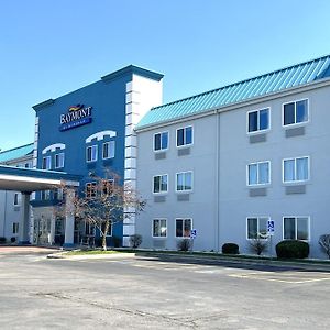 Baymont By Wyndham Litchfield Hotell Exterior photo