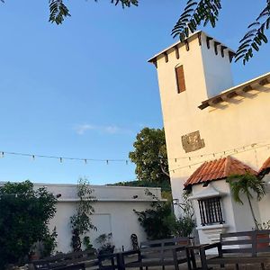 Captains Quarters At Lowry Hill Leilighet Christiansted Exterior photo