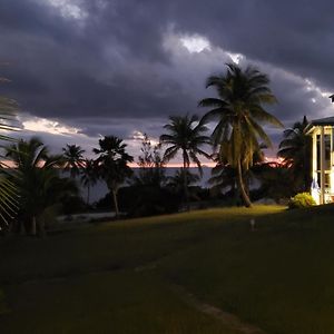 Studio Cocosoleil Balcon vue mer au Manganao Leilighet Saint-Francois  Exterior photo