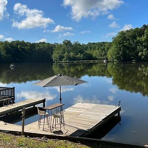 Romantic Lakefront Cottage With Boat Dock On Quiet Cove Anderson Exterior photo