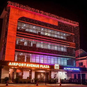 Airport Avenue Plaza Cochin Airport Hotell Nedumbassery Exterior photo