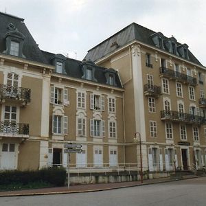 Studio Le Central Leilighet Vittel Exterior photo