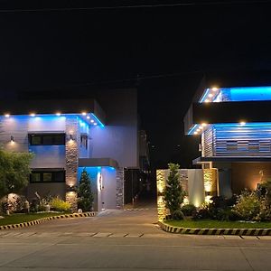 El Vistra Traveller's Inn Calumpit Exterior photo