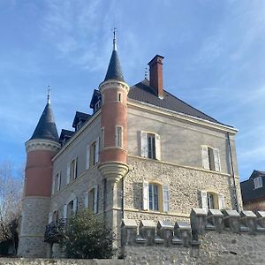 Chateau De Saint-Genix Hotell Exterior photo