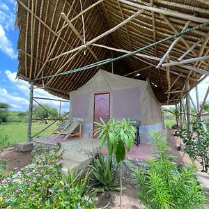 Eco Mara Tented Camp Hotell Ololaimutiek Exterior photo