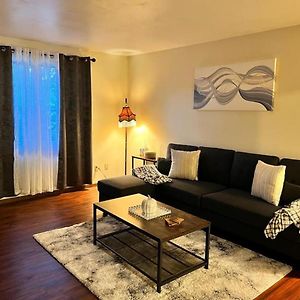 Quiet Cozy 2Br Apt Black Out Curtains Leilighet Peoria Exterior photo