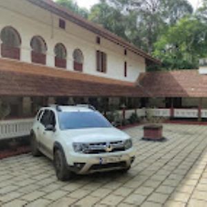Keloth Tharavad Kerala Hotell Panamaram Exterior photo