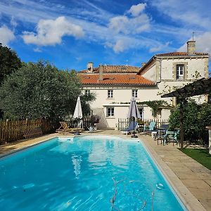 La Maison De Leon Leilighet Celles-sur-Belle Exterior photo