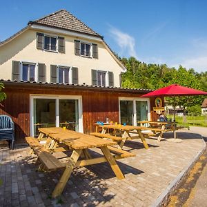 La Ferme Du Bonheur - Chez L'Gaby Hotell Porrentruy Exterior photo