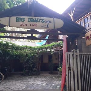 Big Daddy'S Surfcamp Leilighet Pasanggaran Exterior photo