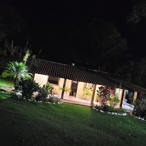 Sitio Barbara Guest House Brumadinho Exterior photo