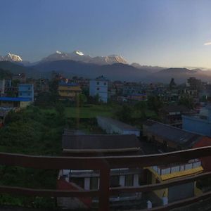 Hotel Sheron Lilyland Pokhara Exterior photo