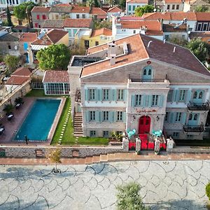 Naz Su Cunda Hotell Exterior photo