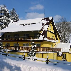 Osrodek Wypoczynkowy Barta Hotell Tylicz Exterior photo