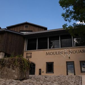 Le Moulin De Nouara Hotell Ambert Exterior photo