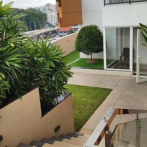 1Bhk Luxury Apartment- Palayam Thiruvananthapuram Exterior photo