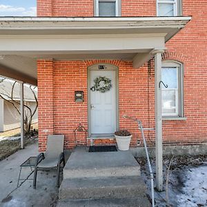 Historic Remodeled Red Brick House Leilighet Wausau Exterior photo