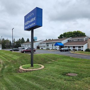 Stillwater Inn&Suites Exterior photo