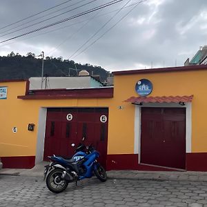Casa Julia Xela Hotell Quetzaltenango Exterior photo
