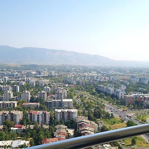 37Th Floor - Skyview Oasis - C Leilighet Skopje Exterior photo