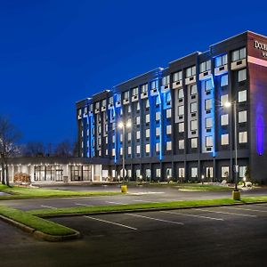 Doubletree By Hilton Monroe Township Cranbury Hotell Rossmoor Exterior photo