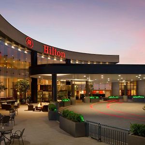 Hilton Washington Dulles Airport Hotell Herndon Exterior photo