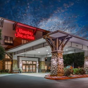 Hampton Inn & Suites Windsor-Sonoma Wine Country Exterior photo