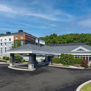 Courtyard Rochester East / Penfield Hotell Exterior photo