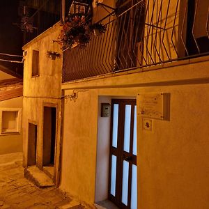 A Casa Di Nonna Bed & Breakfast Castelsaraceno Exterior photo