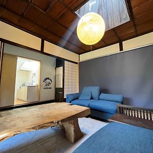 Only One Group Stays Per Day -Tenmaya-家族や仲間と貸し切りゲストハウス 天満屋 Nakatsugawa Exterior photo