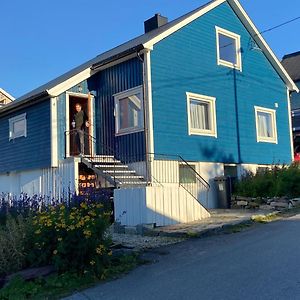 The Blue House At The End Of The World II Leilighet Mehamn Exterior photo