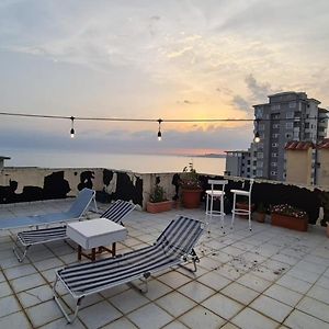 Seven'S Rooftop Durrës Exterior photo