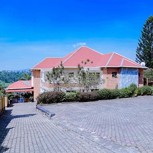 Centre D Accueil Hosanna Hotell Kigali Exterior photo