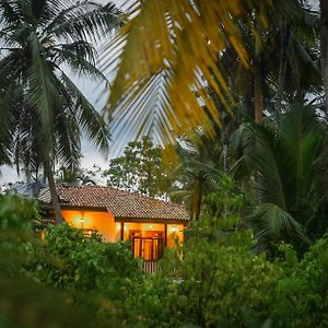 Cinnamon Lagoon Villas Unawatuna Exterior photo