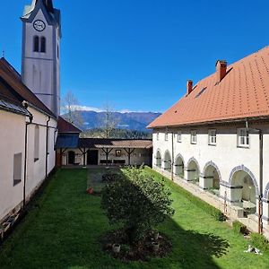 Dom Nazaret Leilighet Nazarje Exterior photo