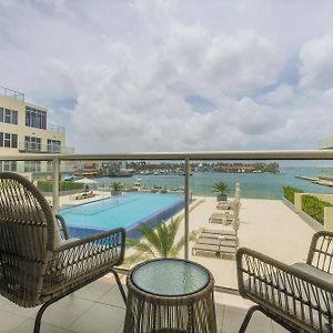 Sit Back Relax Your New View To The Harbor Awaits Oranjestad Exterior photo