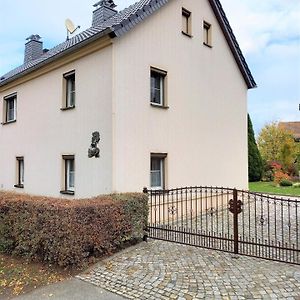 Appartement In Zescha Mit Terrasse Und Garten Neschwitz Exterior photo