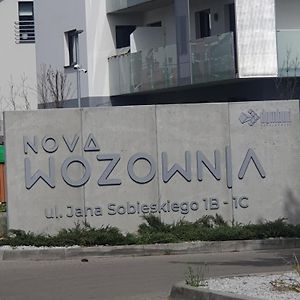 Apartament Number 2 Nova Wozownia Free Parking Leilighet Leszno  Exterior photo