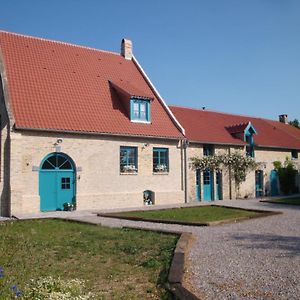 Gite De Charme Avec Jardin, Equipe Pour Familles Et Bebes, A 15Km De Dunkerque Et 3Km De Bergues - Fr-1-510-170 Villa Quaëdypre Exterior photo