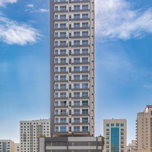 Afaq Tower Leilighet Manama Exterior photo